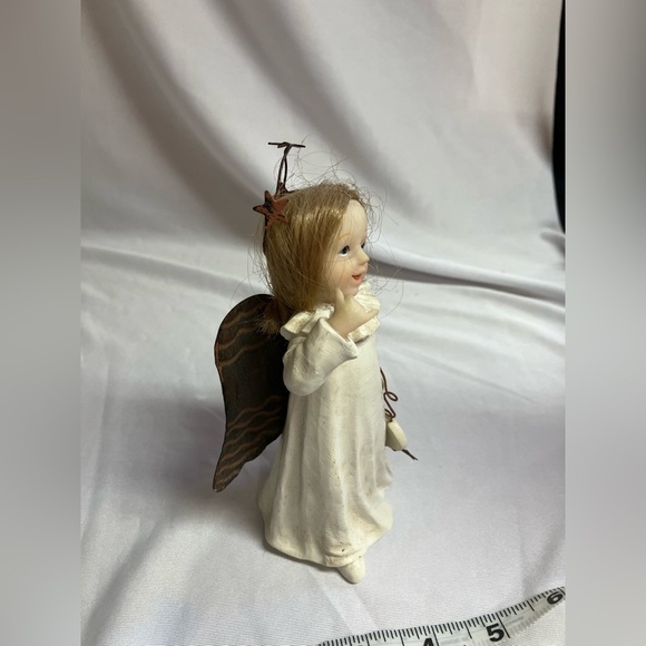 Adorable Cream Angel “Call Me” Figurine - Picture 5 of 6
